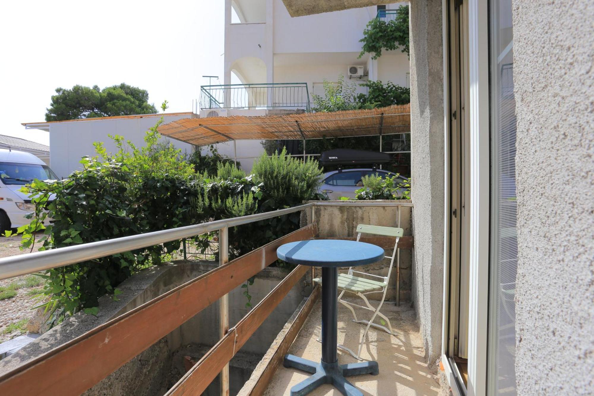 Apartments with a parking space Brela, Makarska - 789 Exteriör bild